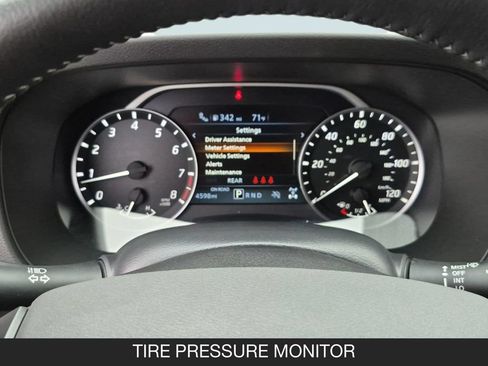 Certified 2026 Nissan Frontier SV w/ All-Weather Content Package AWD/4WD image 19