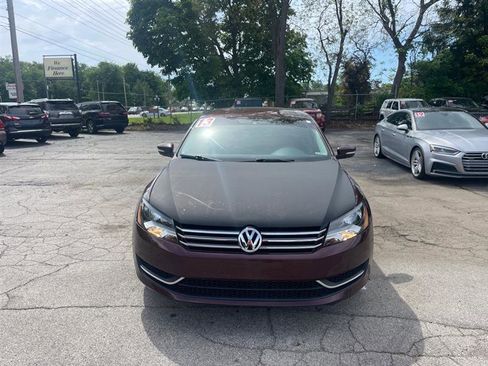 Used 2013 Volkswagen Passat 2.5 SE FWD image 2