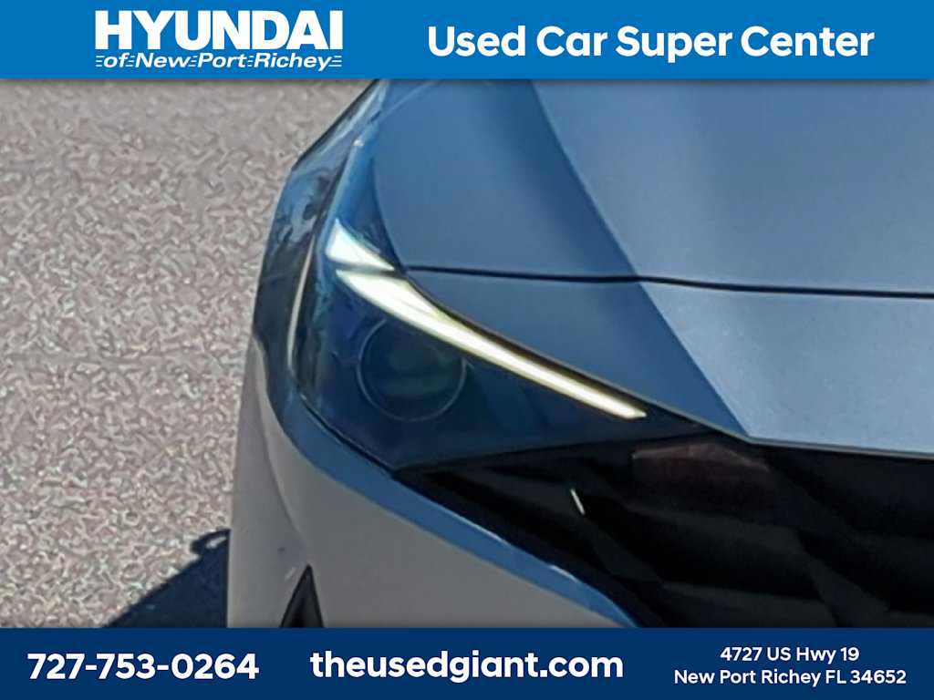 Certified 2023 Hyundai Elantra SEL w/ Convenience Package FWD image 9