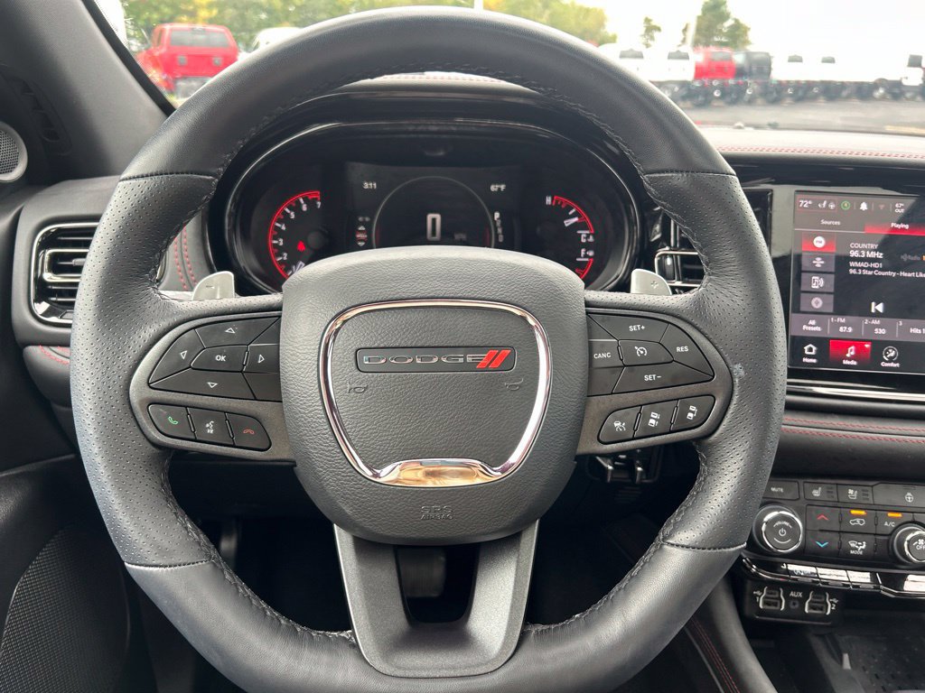 Used 2025 Dodge Durango GT AWD/4WD image 13