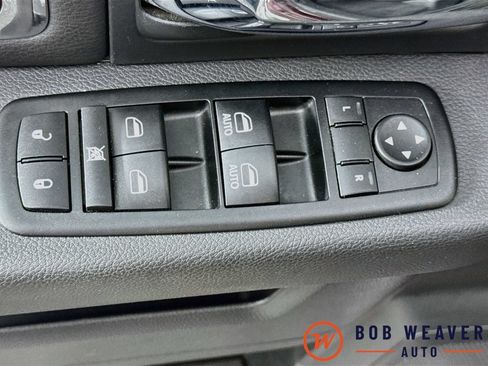 Used 2012 RAM 1500 Laramie AWD/4WD image 21