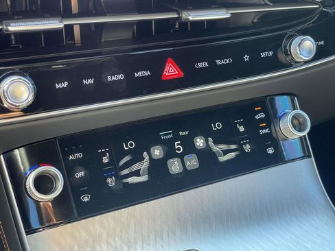 New 2026 Genesis GV70 2.5T Sport Prestige image 17