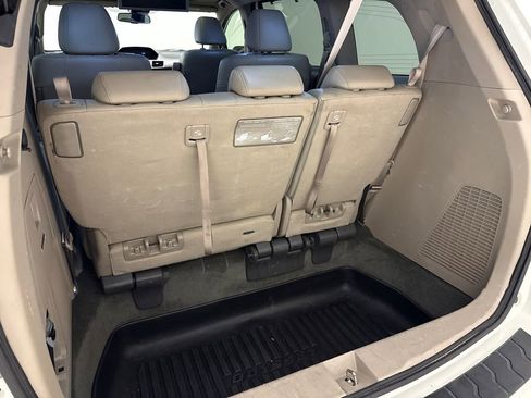 Used 2016 Honda Odyssey Touring image 11