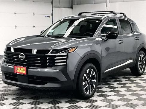New 2026 Nissan Kicks SV AWD/4WD image 2