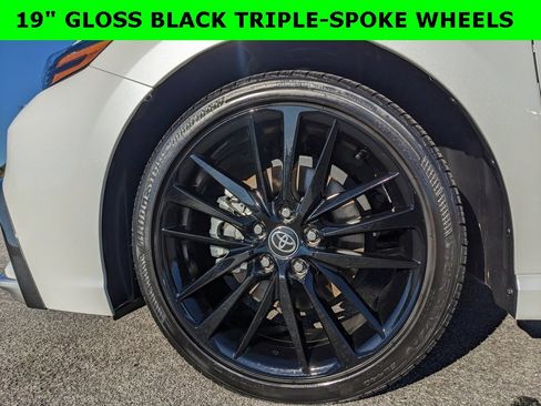 Used 2023 Toyota Camry XSE image 2