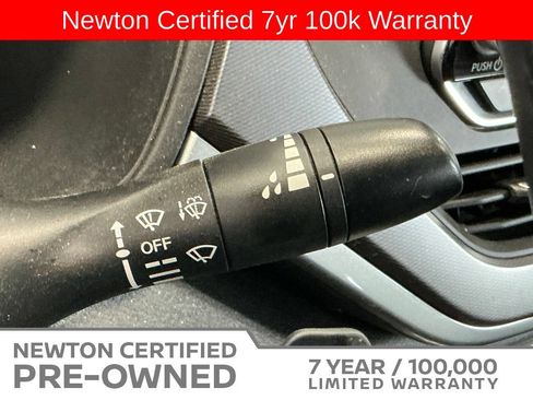 Used 2023 Nissan Altima 2.5 SR FWD image 30