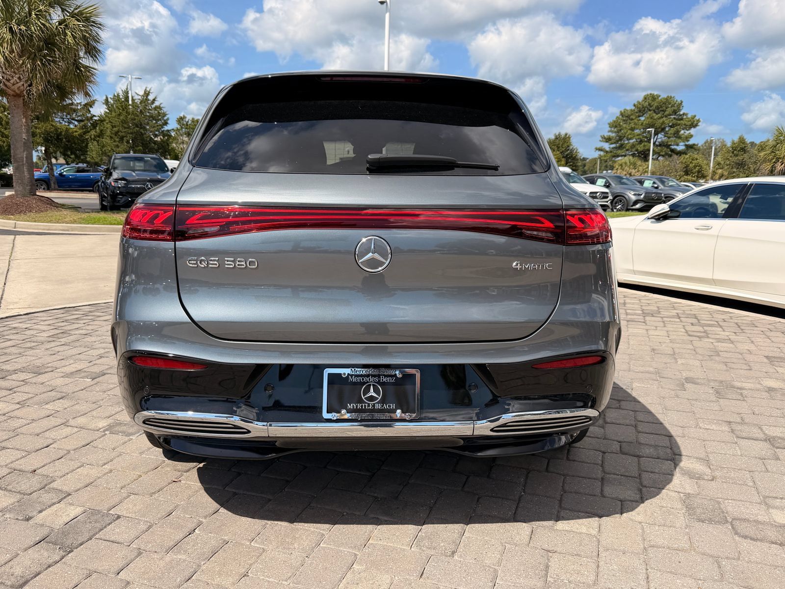 Certified 2023 Mercedes-Benz EQS 580 4MATIC SUV image 10