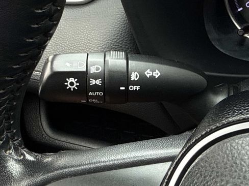 Used 2019 Toyota RAV4 XLE Premium w/ Cold Weather Package AWD/4WD image 23