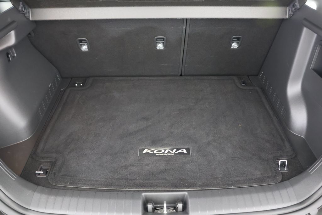Used 2021 Hyundai Kona SE AWD/4WD image 18