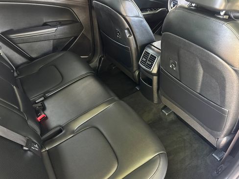 Used 2024 Kia Sportage EX FWD image 31