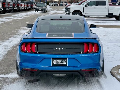 Certified 2019 Ford Mustang GT Premium w/ Black Accent Package image 4