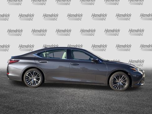 Used 2025 Lexus ES 350 w/ Premium Package image 11