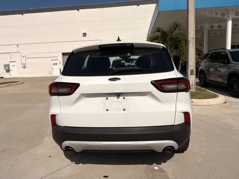 Used 2023 Ford Escape FWD image 5