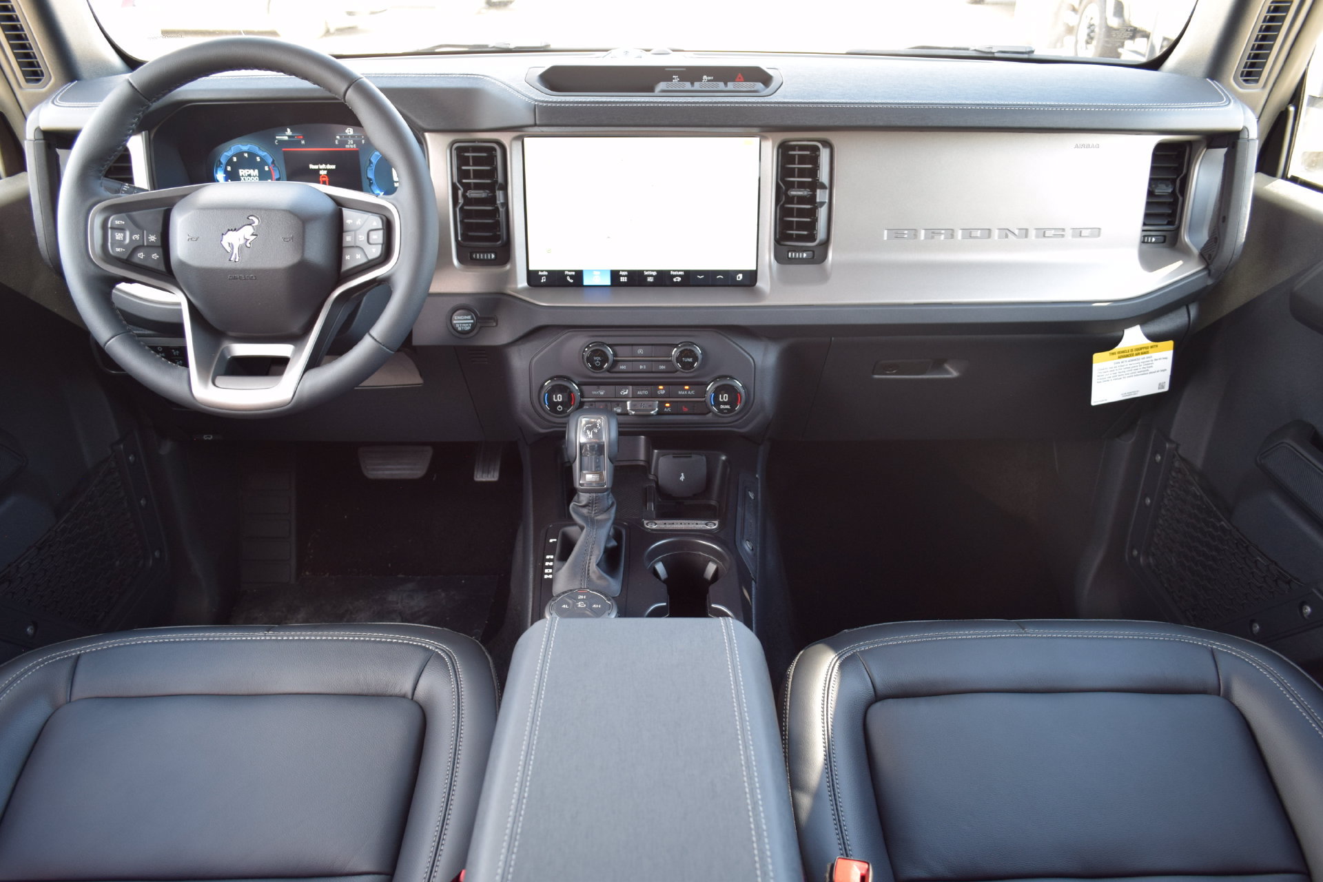 New 2026 Ford Bronco Outer Banks AWD/4WD image 5