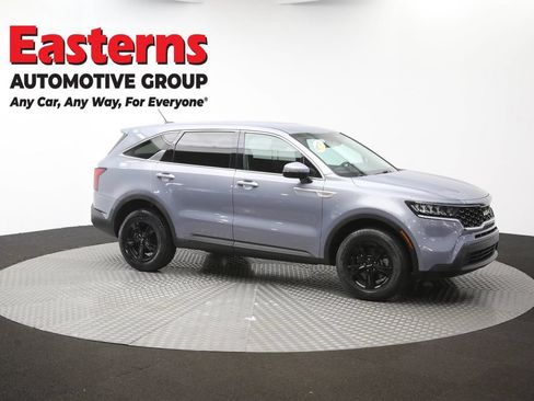 Used 2023 Kia Sorento LX AWD/4WD image 46