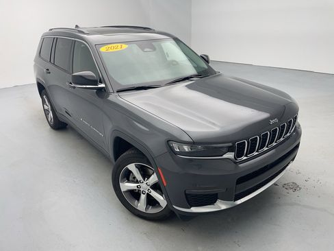 Used 2021 Jeep Grand Cherokee L Limited w/ Trailer Tow Group (B) image 2