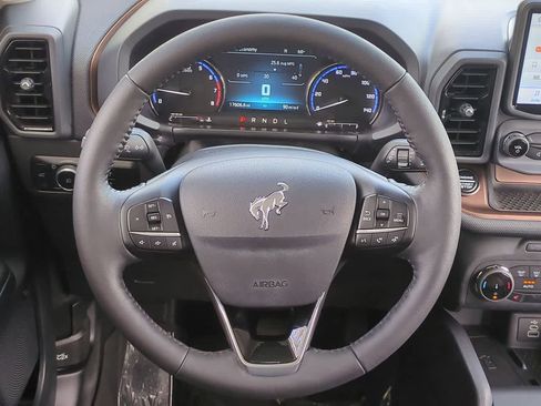 Used 2023 Ford Bronco Sport Outer Banks w/ Tech Package image 24