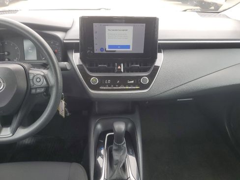 Used 2024 Toyota Corolla LE FWD image 10