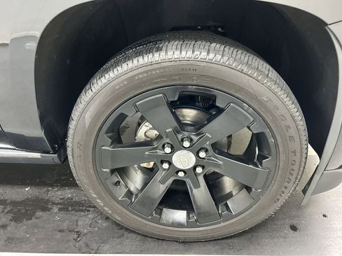 Used 2020 Cadillac Escalade Platinum AWD/4WD image 7