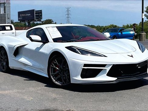 Used 2024 Chevrolet Corvette Stingray Premium Cpe w/ Battery Protection Package RWD image 33