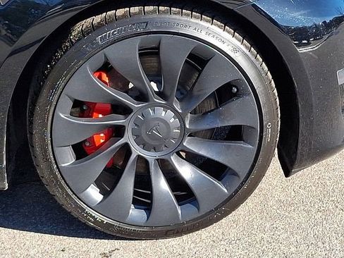 Used 2023 Tesla Model 3 Performance image 10