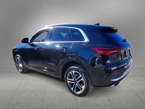 Certified 2025 Audi Q5 Premium w/ Convenience Package image 6