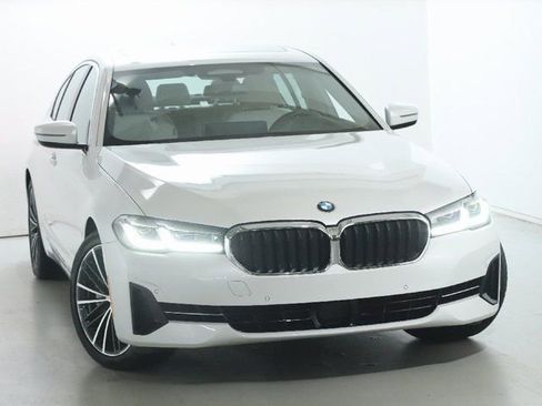 Certified 2023 BMW 540i xDrive w/ Premium Package image 2