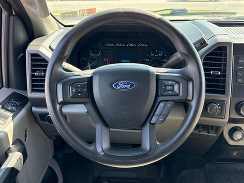 Used 2020 Ford F550 4x4 SuperCab Super Duty image 41