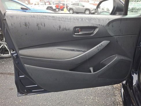 Used 2024 Toyota Corolla LE image 12