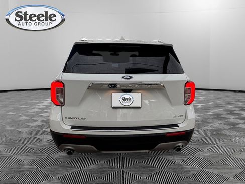 Used 2021 Ford Explorer Limited w/ Equipment Group 301A image 4