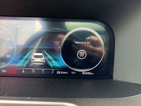 Used 2023 Kia Sorento SX Prestige w/ Panoramic Sunroof Package image 14