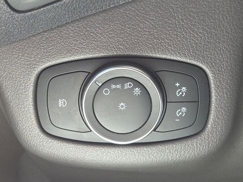 Used 2022 Ford Transit Connect XLT FWD image 26