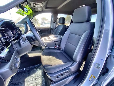 Used 2025 Chevrolet Silverado 1500 LT image 11