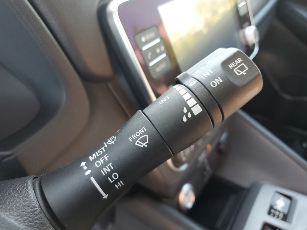 Used 2025 Nissan Leaf S FWD image 22