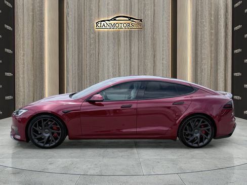 Used 2026 Tesla Model S Plaid AWD/4WD image 4