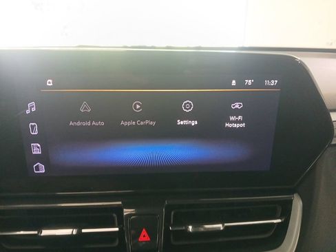 Used 2024 Chevrolet TrailBlazer LT w/ LT Cold Weather Package FWD image 20