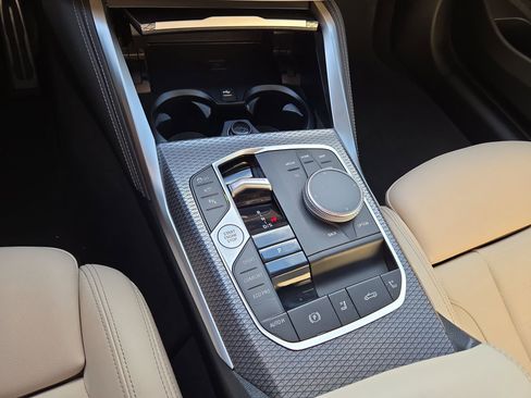 Used 2024 BMW 440i xDrive Convertible w/ Premium Package image 22