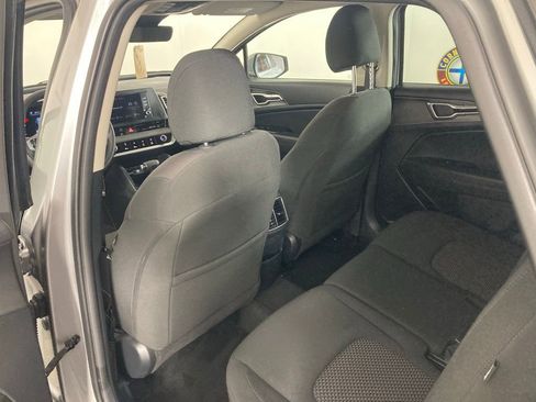 Used 2024 Kia Sportage LX image 21