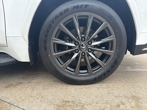 Used 2026 Lexus LX 600 F Sport image 13