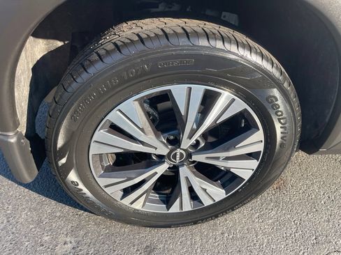 Certified 2023 Nissan Rogue SV w/ SV Premium B Package AWD/4WD image 28