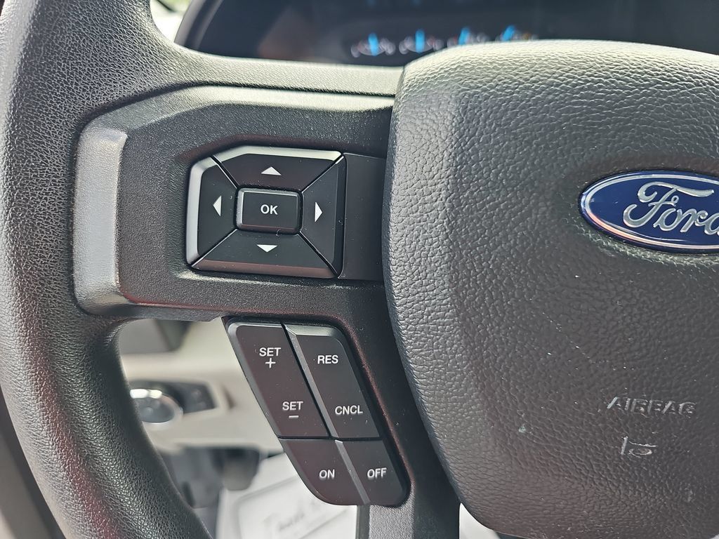 Used 2021 Ford F250 XL w/ STX Appearance Package AWD/4WD image 17