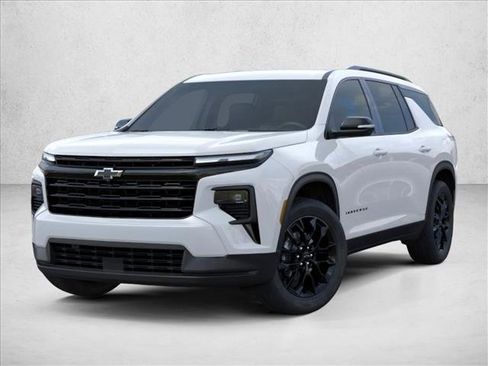 New 2026 Chevrolet Traverse LT FWD image 8