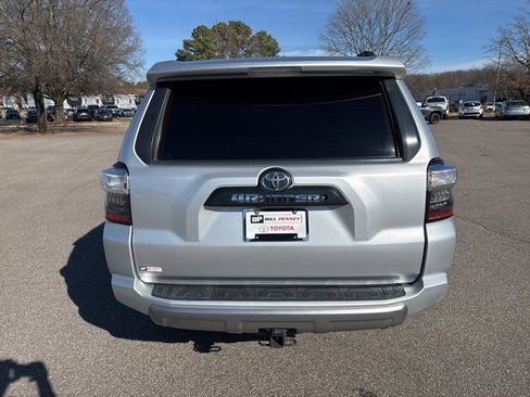 Used 2019 Toyota 4Runner TRD Off-Road Premium image 4