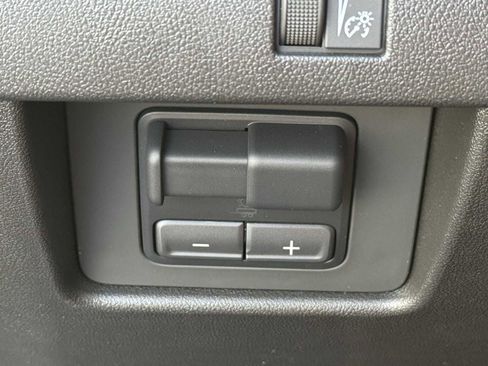 New 2026 GMC Canyon Elevation w/ Convenience Package RWD image 18