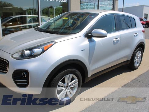 Used 2019 Kia Sportage LX AWD/4WD image 1