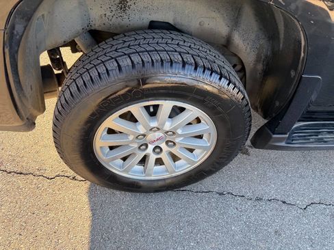 Used 2012 GMC Yukon 4WD Hybrid image 48