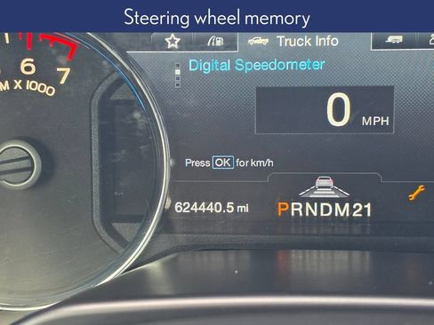 Used 2015 Ford F150 Platinum w/ Equipment Group 701A Luxury AWD/4WD image 12