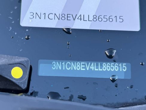 Used 2020 Nissan Versa SV image 23