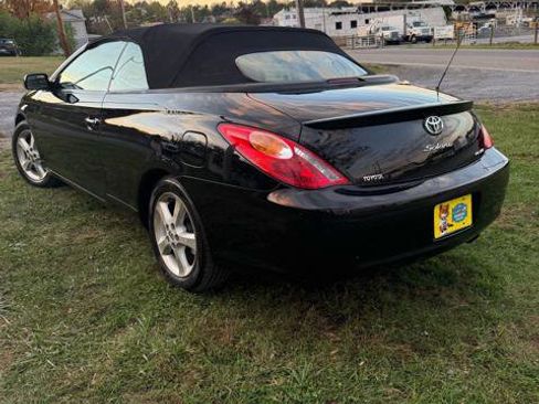 Used 2006 Toyota Solara SLE image 5