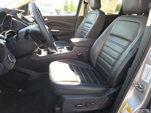 Used 2019 Ford Escape SEL FWD image 9